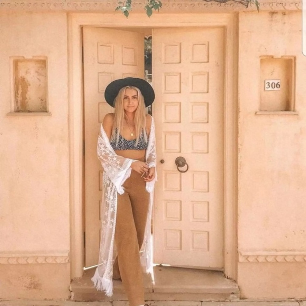 SOLD OUT Boho White Star Mesh Sheer Crochet Lace Coverup - Picture 8 of 12